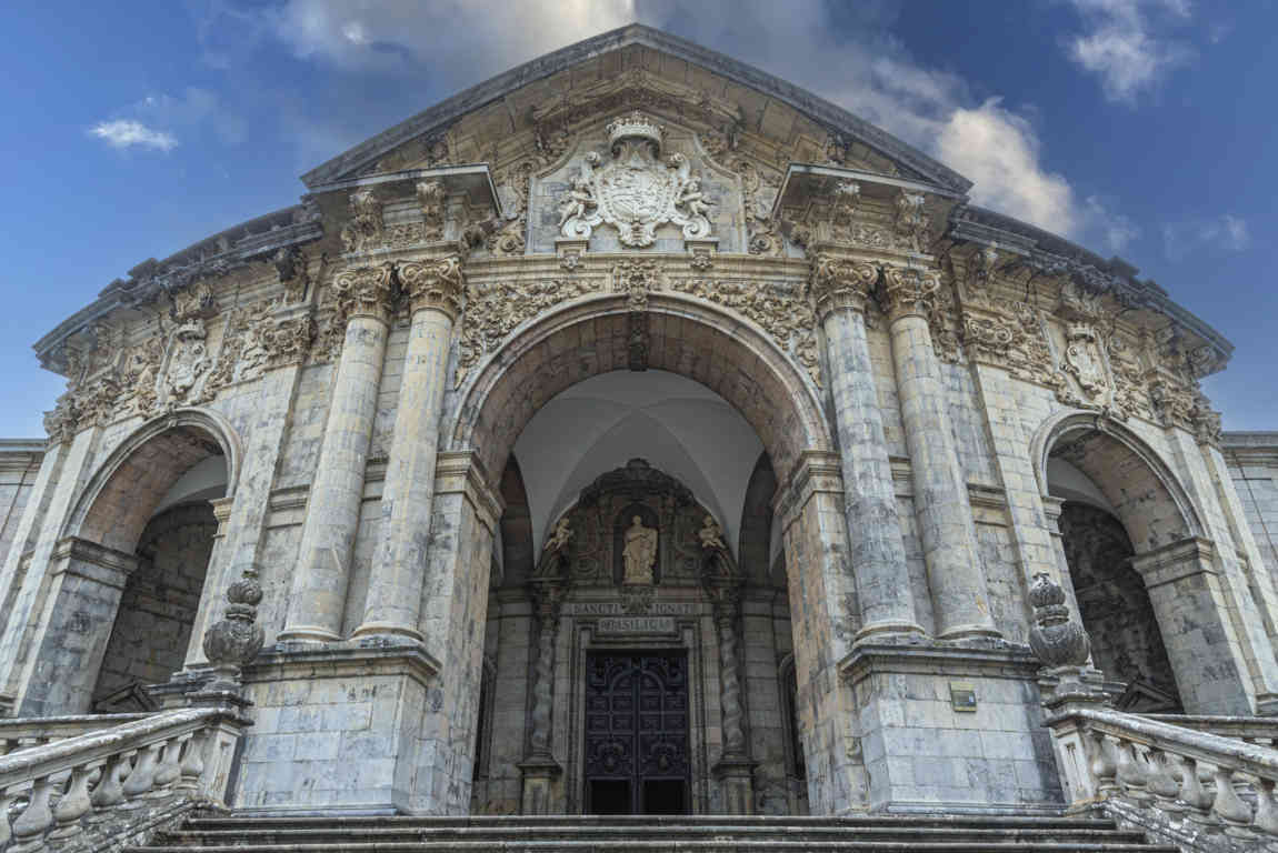 Guipúzcoa - Azpeitia 07 - santuario y basílica de San Ignacio de Loyola.jpg
